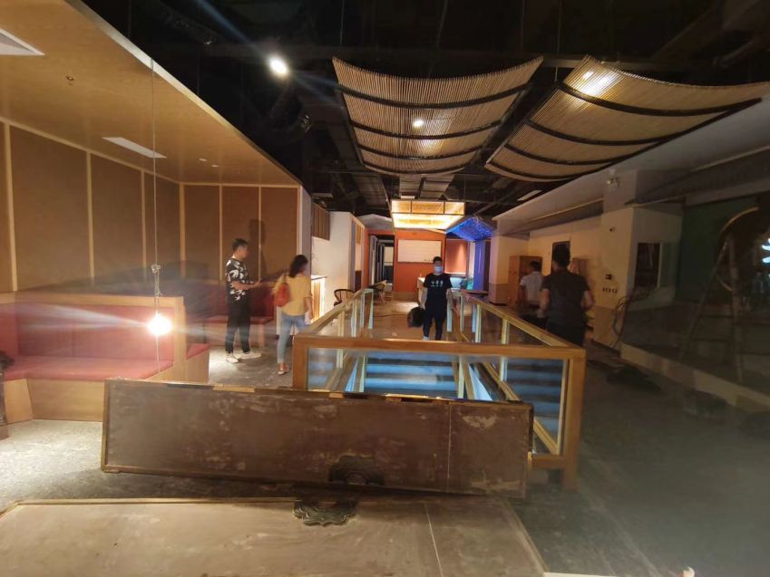 20200917/5f62bfdf89ab9.jpg 卡座沙發.jpg