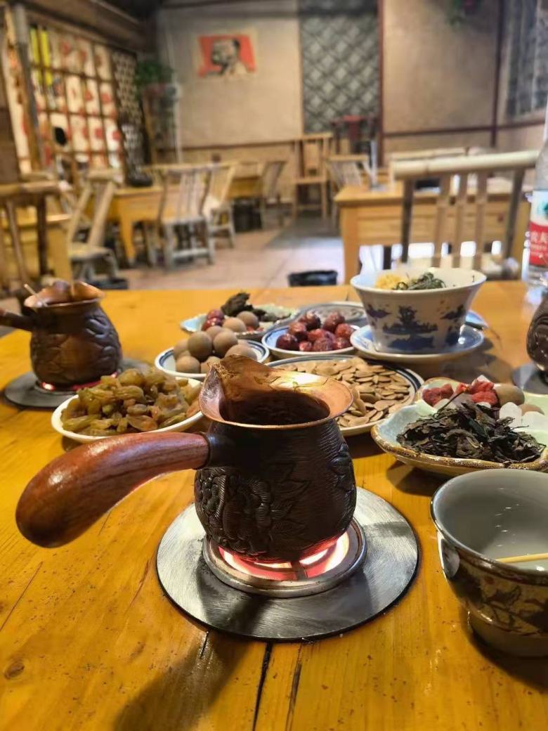 20220301/621d848e1974d.jpg 罐罐茶桌椅.jpg