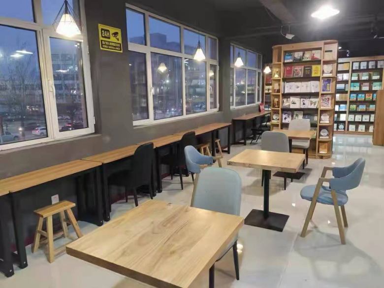 20220607/629eac730d812.jpg 渭南閱覽室桌椅安裝現場.jpg