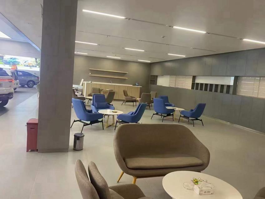 20230923/650e5b27b861b.jpg 接待大廳休閑沙發(fā).jpg